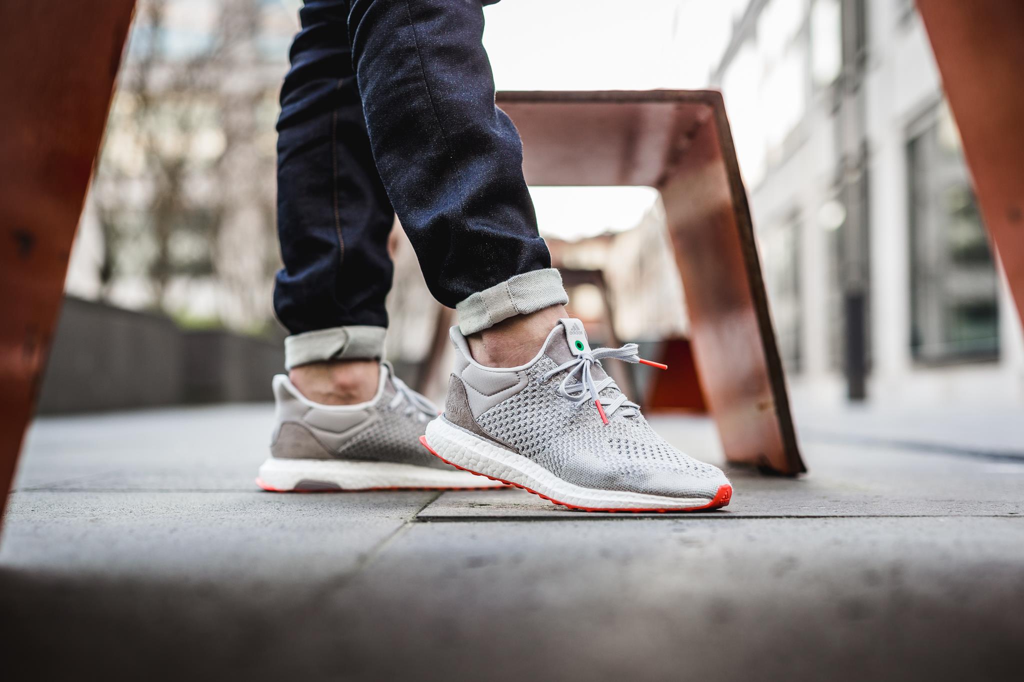 picture of uncaged Solebox